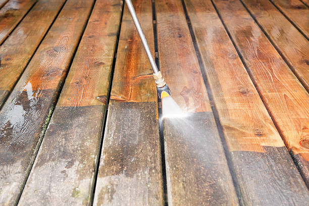 Best Pool Deck Cleaning  in Mount Vernon, GA